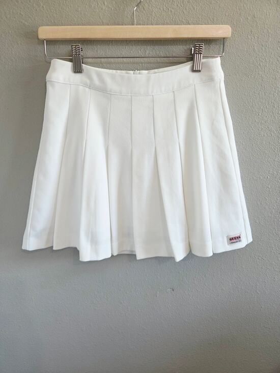 Guess Dresses & Skirts - GUESS White Pleated Mini Skirt Size XS